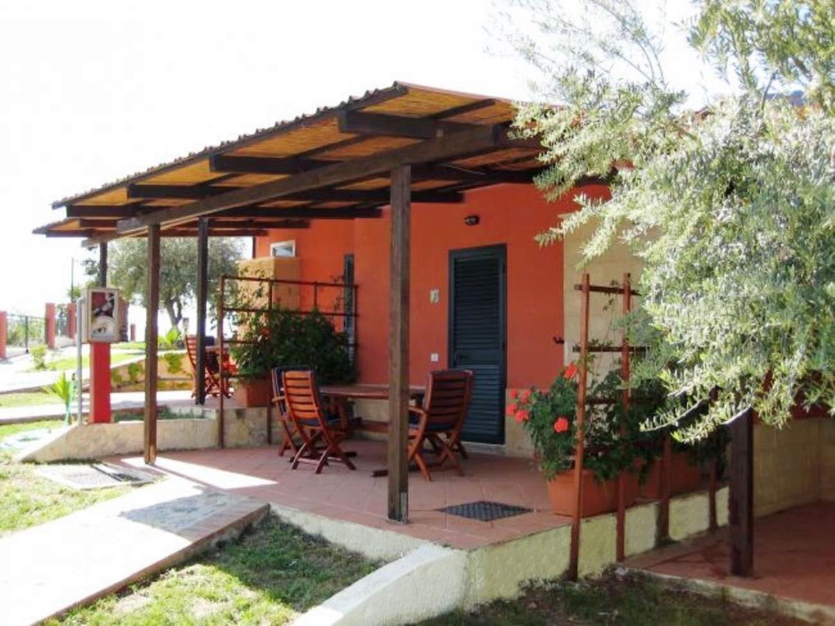 Residenza Mediterranea 赞布隆内 外观 照片