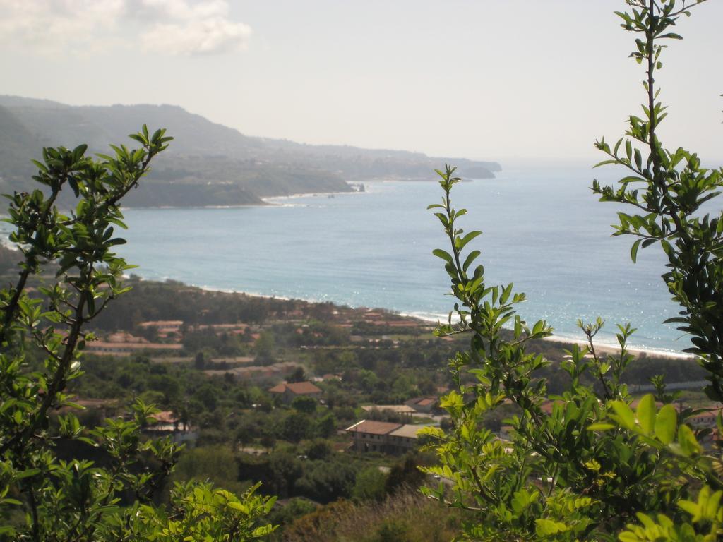 Residenza Mediterranea 赞布隆内 外观 照片