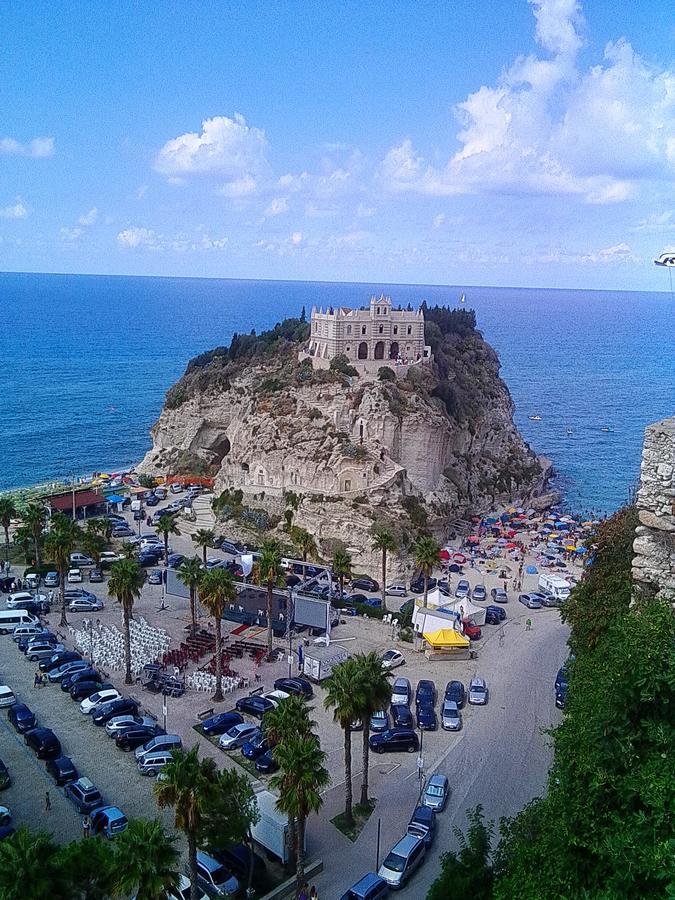 Residenza Mediterranea 赞布隆内 外观 照片