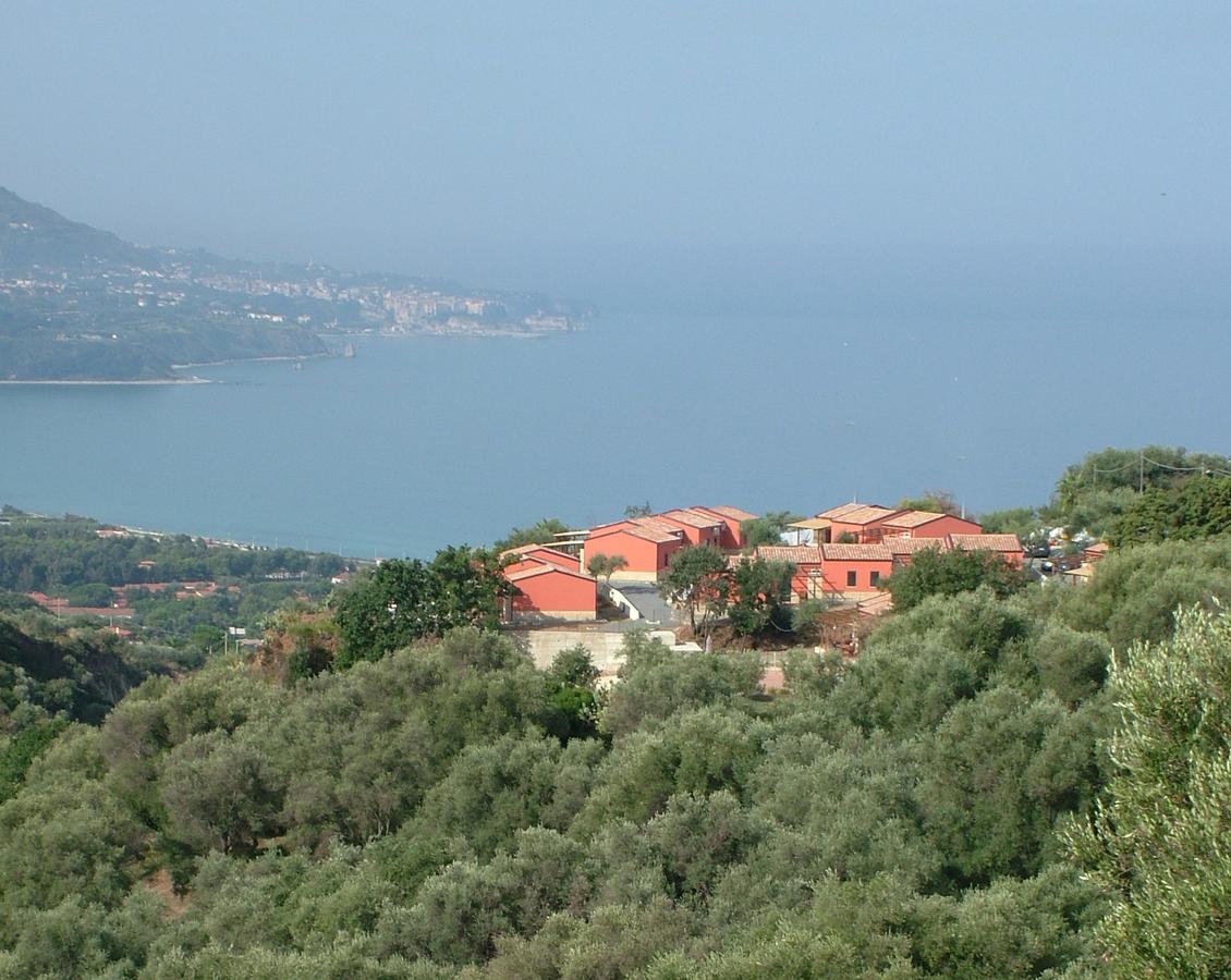 Residenza Mediterranea 赞布隆内 外观 照片